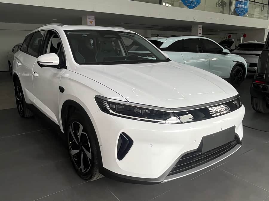 BYD Sea Lion 05 DM-i 2025 car image #4