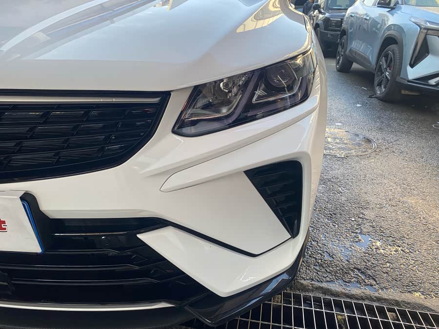 GEELY Coolray 2025 car image #4