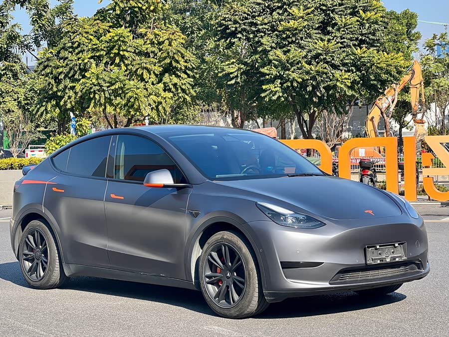 Tesla Model Y 2022 car image #4