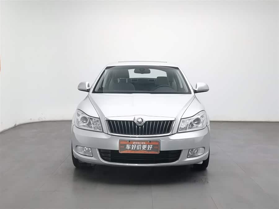 Skoda Octavia 2014 car image #4