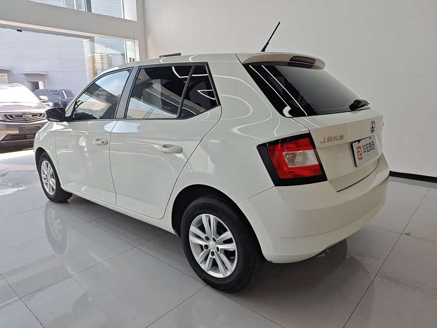 Skoda Fabia 2016 صورة سيارة #4