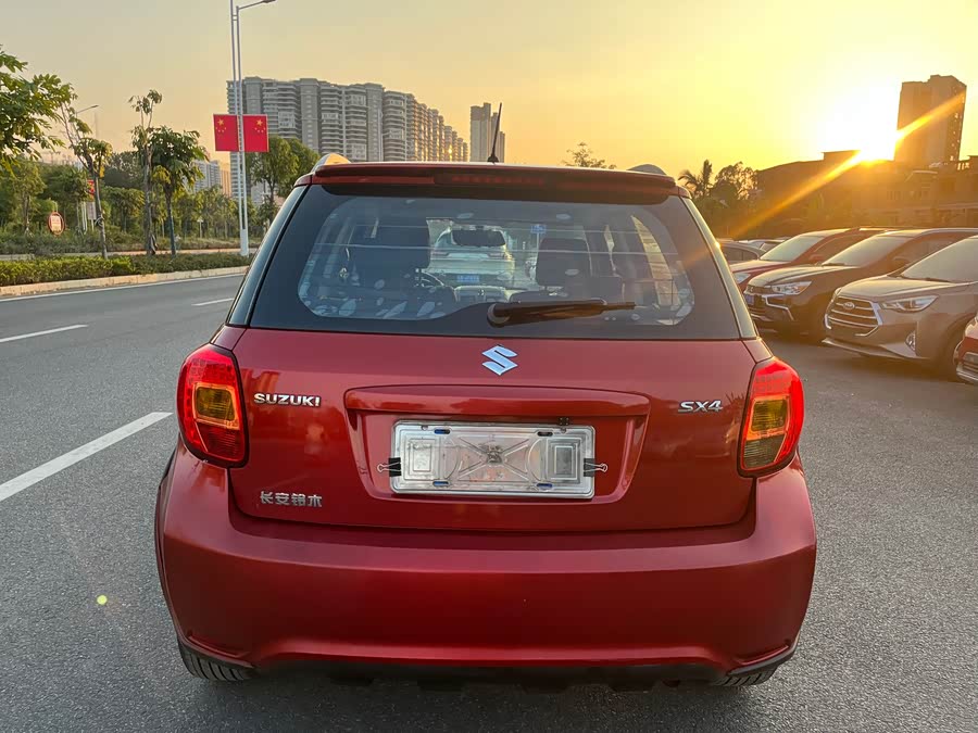 铃木 天语 SX4 2014 汽车图片 #4