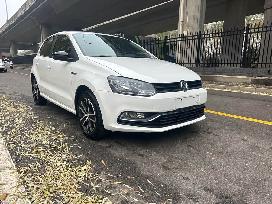 Volkswagen Polo 2016 #4 Volkswagen Polo 2016 car image #4