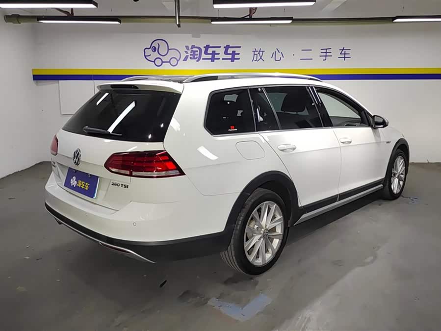 Volkswagen Golf (Imported) 2020 #4 Volkswagen Golf (Imported) 2020 immagine di auto #4