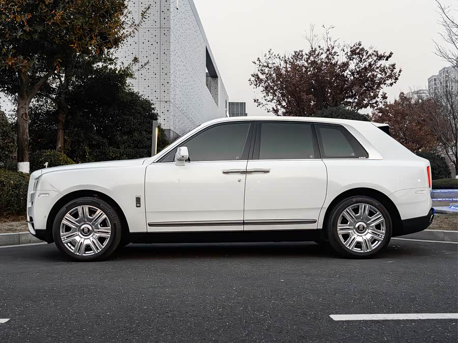 劳斯莱斯 库里南 2021 汽车图片 #4