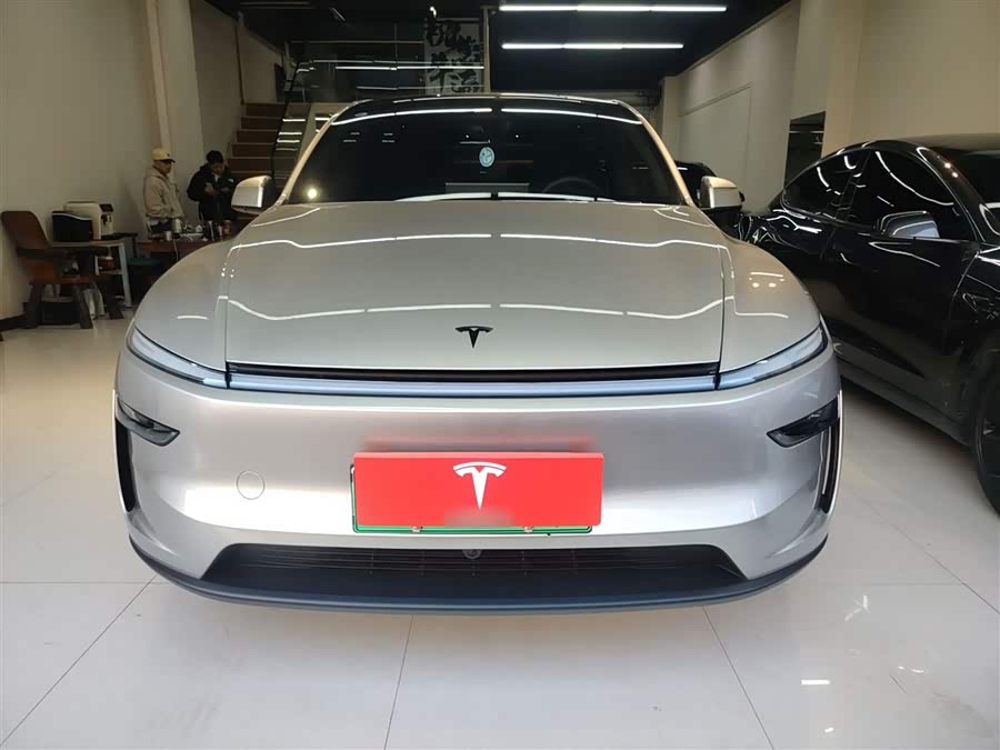 特斯拉 Model Y L 2025 汽车图片 #4