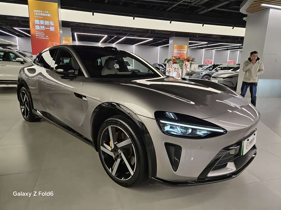 MI YU7 2025 car image #4