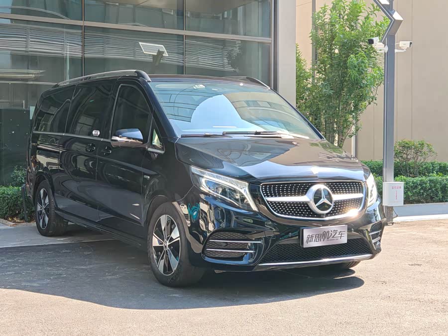 Mercedes-Benz V Class 2021 car image #4