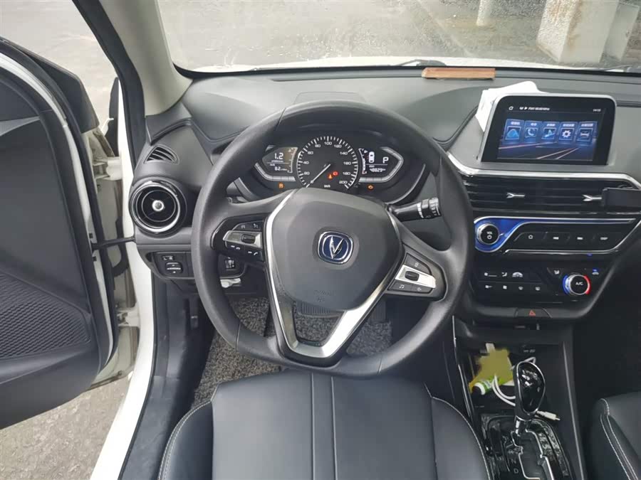 Changan Alsvin 2018 car image #4