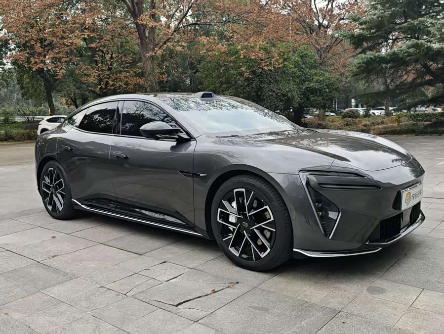 阿维塔 阿维塔06 2025 汽车图片 #4