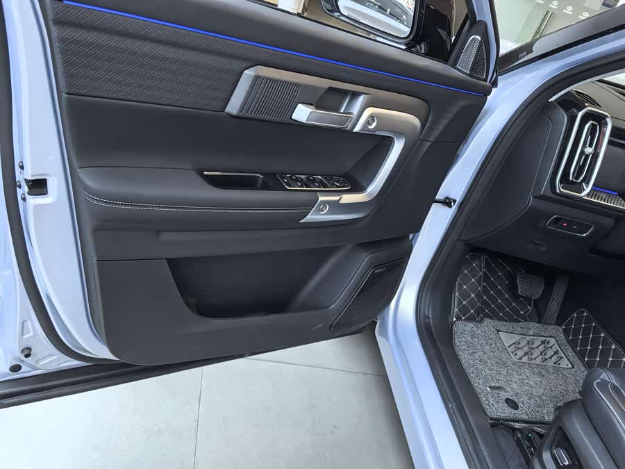 Chery Exploration 06 #4 Chery Exploration 06 car image #4