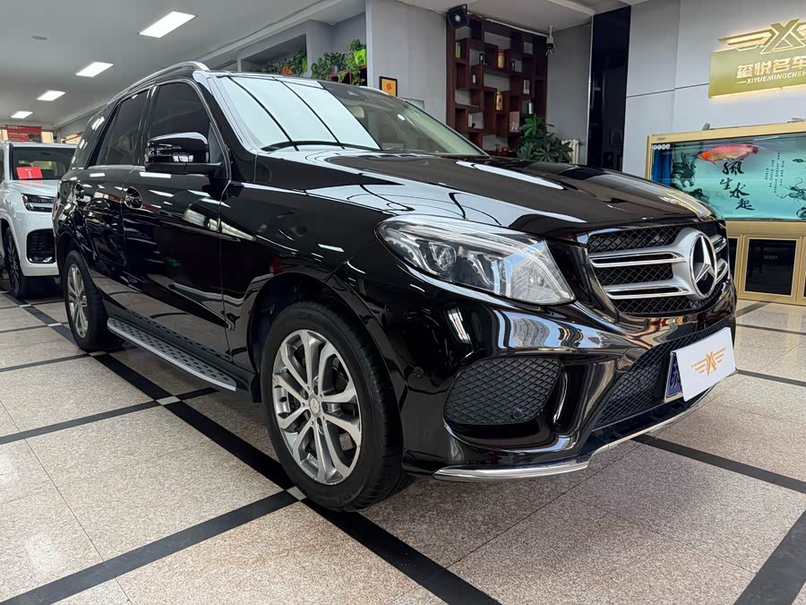 Mercedes-Benz GLE Class 2015 #4 Mercedes-Benz GLE Class 2015 car image #4