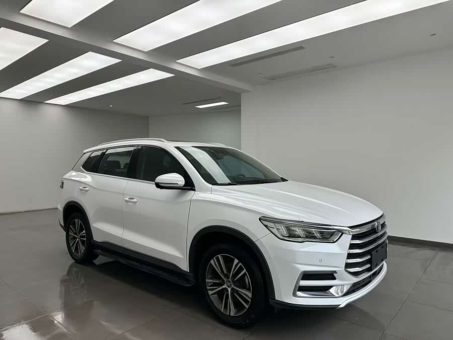 BYD Song Pro 2019 #4 BYD Song Pro 2019 car image #4
