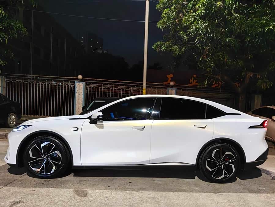 Deepal L07 2025 #4 Deepal L07 2025 immagine di auto #4