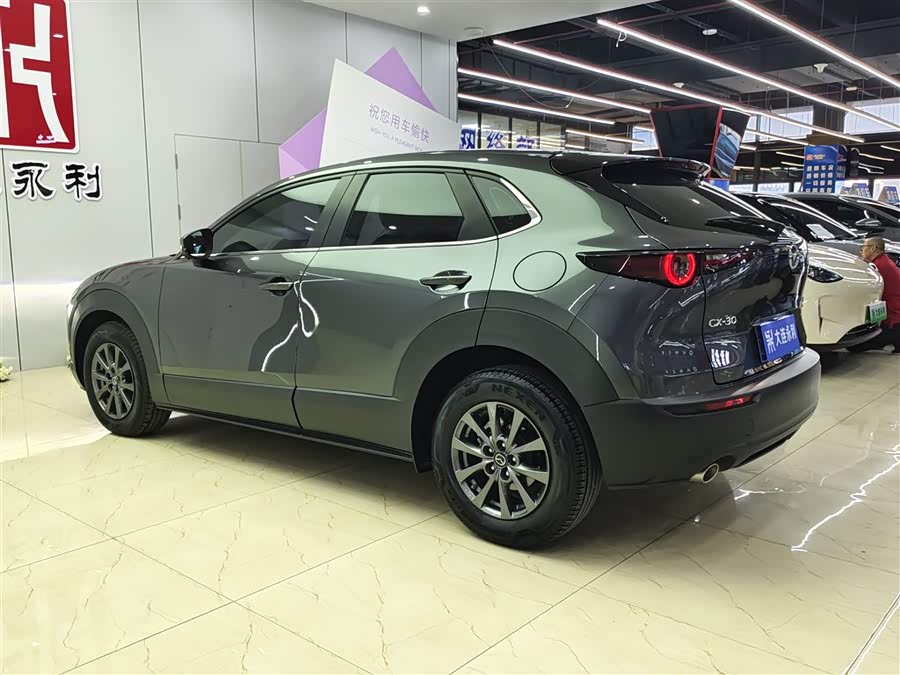 Mazda CX-30 2022 car image #4