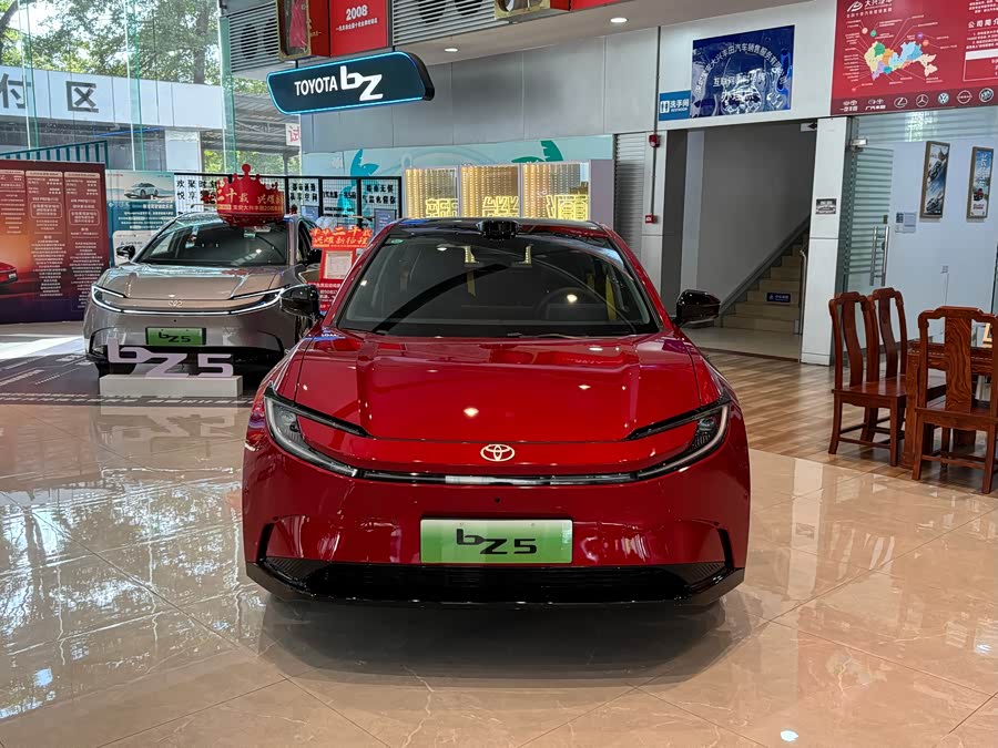 Toyota bZ5 2025 car image #4