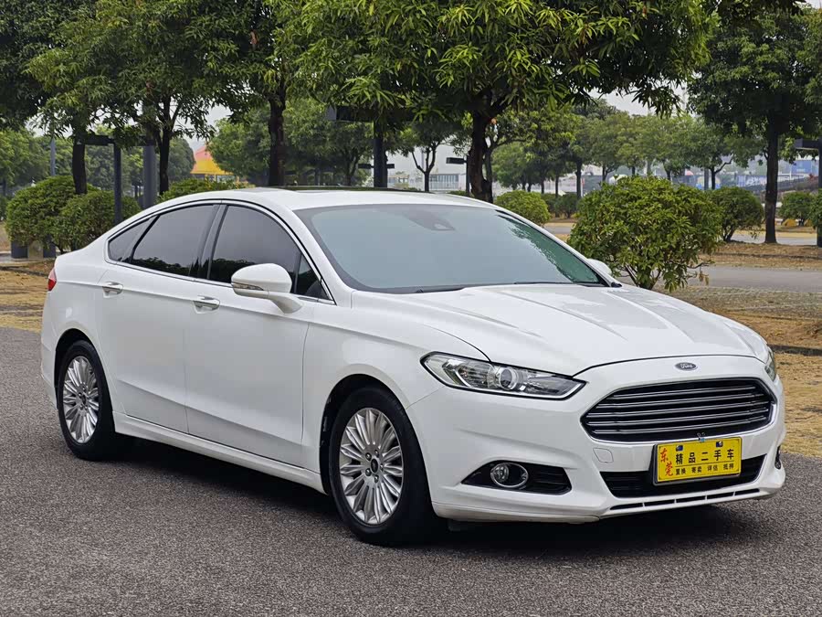 Ford Mondeo 2014 #4 Ford Mondeo 2014 car image #4
