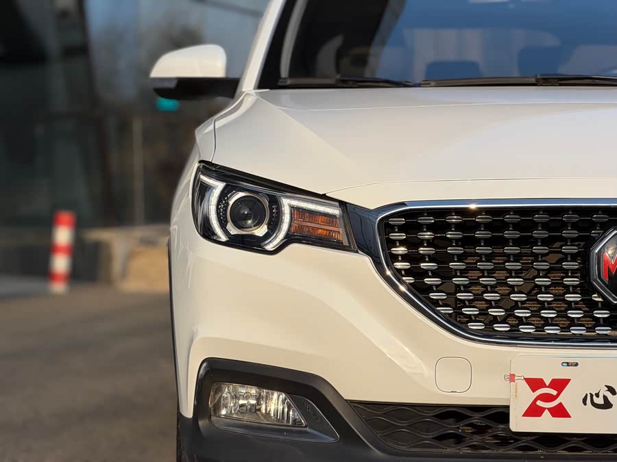 MG ZS 2019 car image #4
