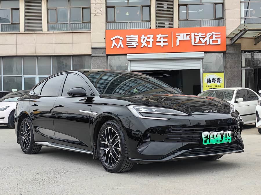 BYD Seal 07 DM-i 2025 car image #4