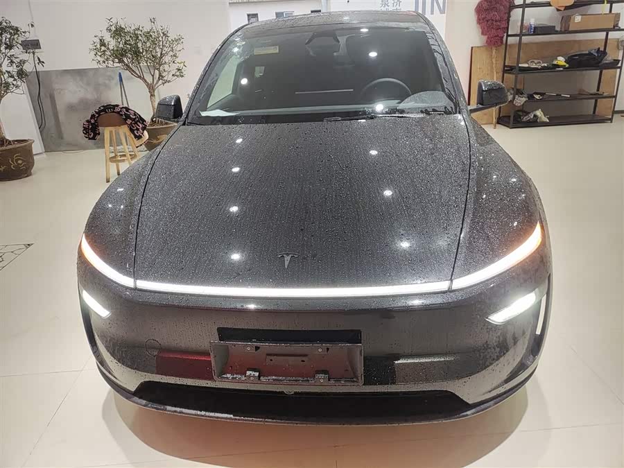 特斯拉 Model Y L 2025 汽车图片 #4