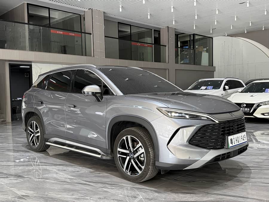 BYD SongL DM-i 2024 car image #4