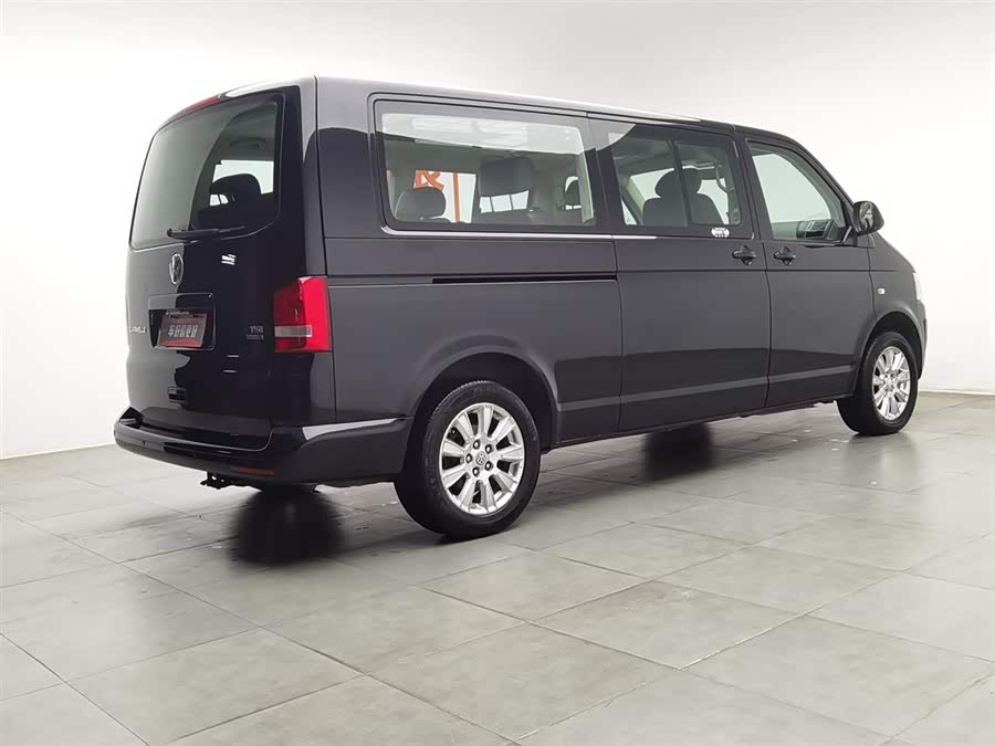 Volkswagen Caravelle 2016 car image #4