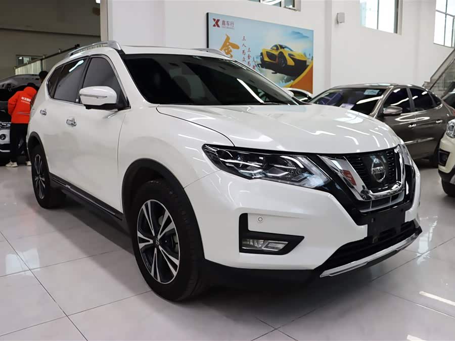 Nissan X-Trail 2020 car image #4