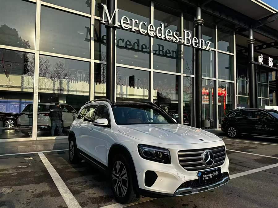 Mercedes-Benz GLB Class 2024 #4 Mercedes-Benz GLB Class 2024 immagine di auto #4