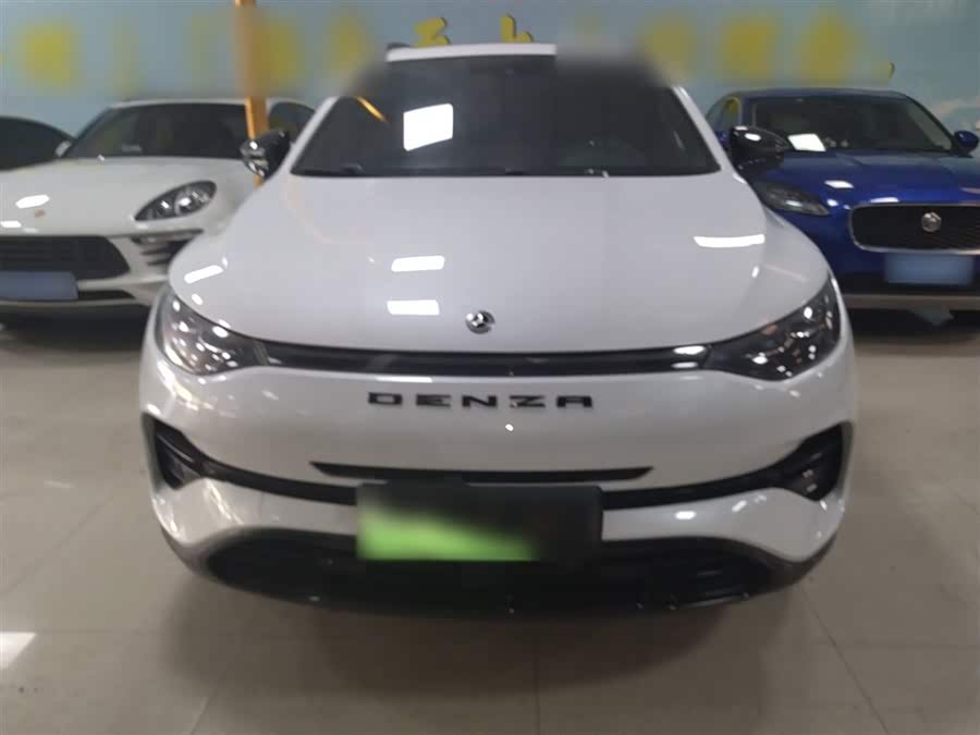 Denza X 2020 car image #4