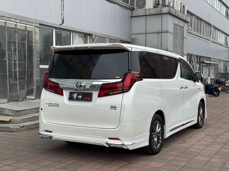 Toyota Alphard 2019 #4 Toyota Alphard 2019 car image #4