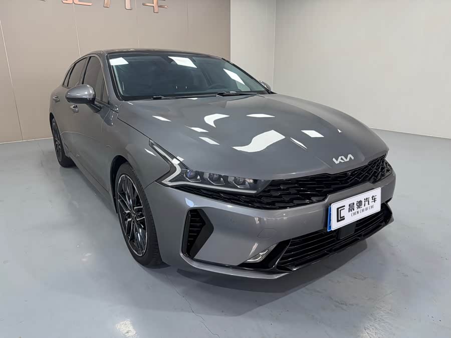 Kia K5 2021 car image #4