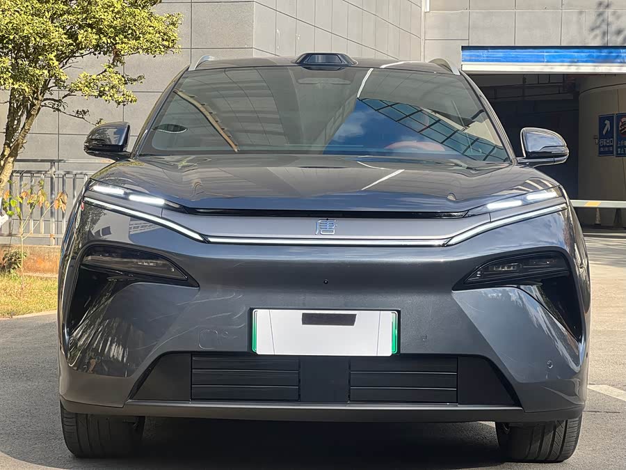 BYD Tang L 2025 #4 BYD Tang L 2025 car image #4