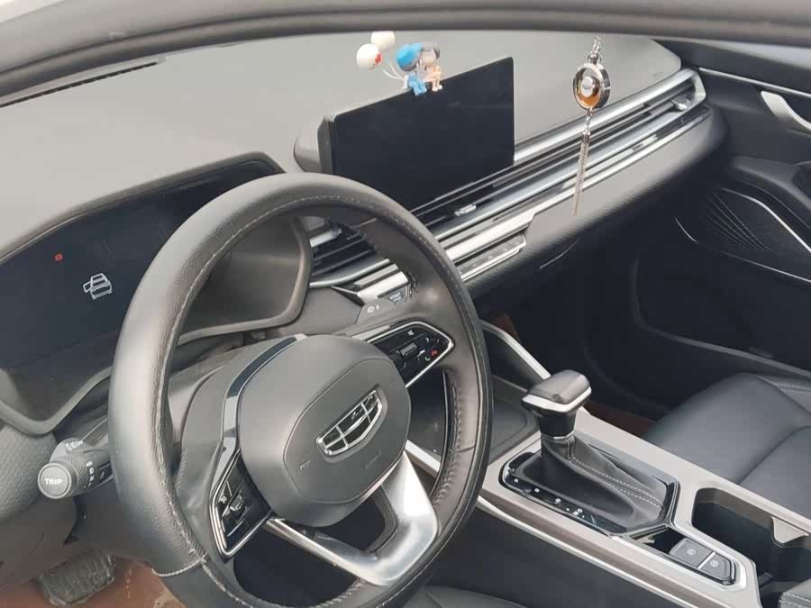 GEELY Emgrand 2021 car image #4
