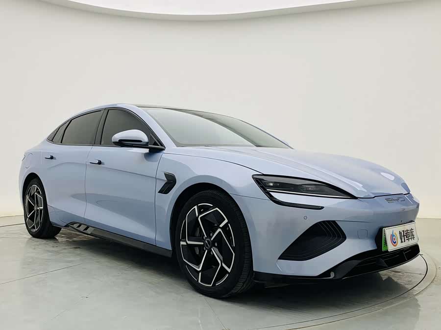 BYD Seal 2023 car image #4