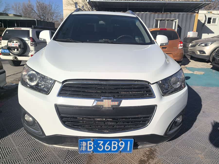 Chevrolet Captiva 2017 #4 Chevrolet Captiva 2017 car image #4