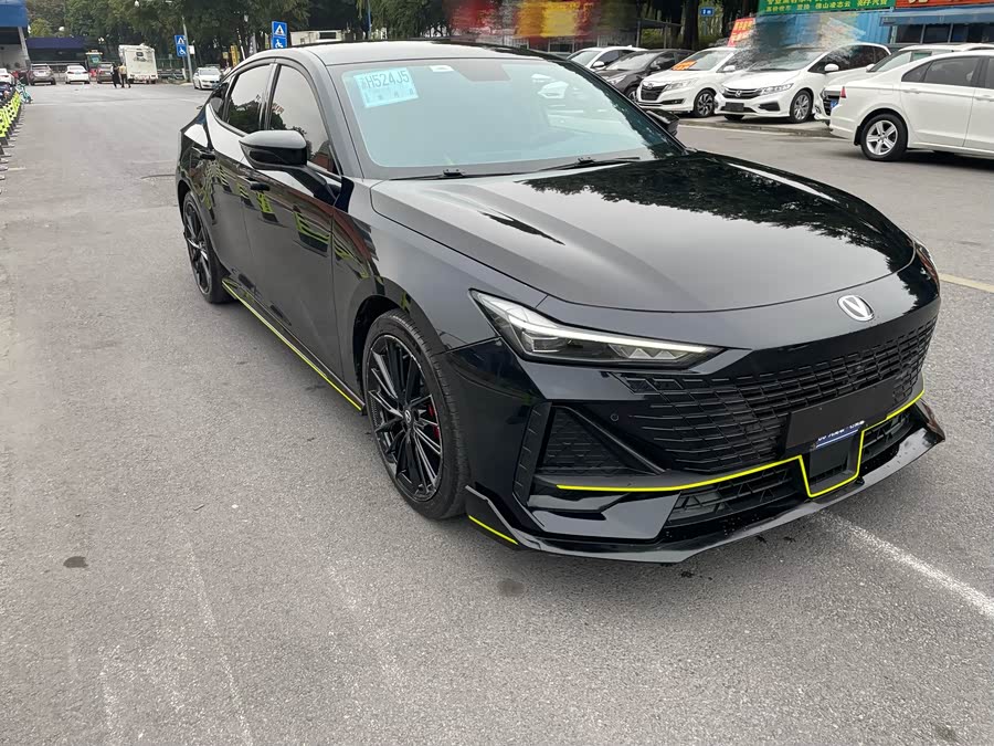 Changan UNI-V 2022 car image #4