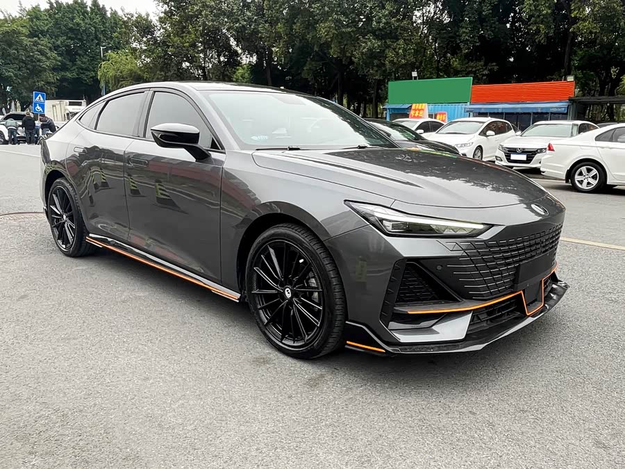 Changan UNI-V 2022 car image #4