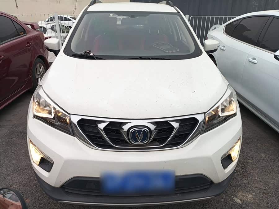 Changan CS15 2017 #4 Changan CS15 2017 car image #4