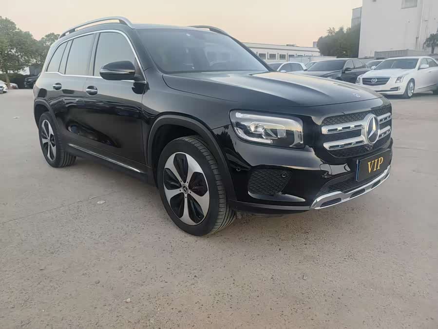 Mercedes-Benz GLB Class 2023 #4 Mercedes-Benz GLB Class 2023 car image #4