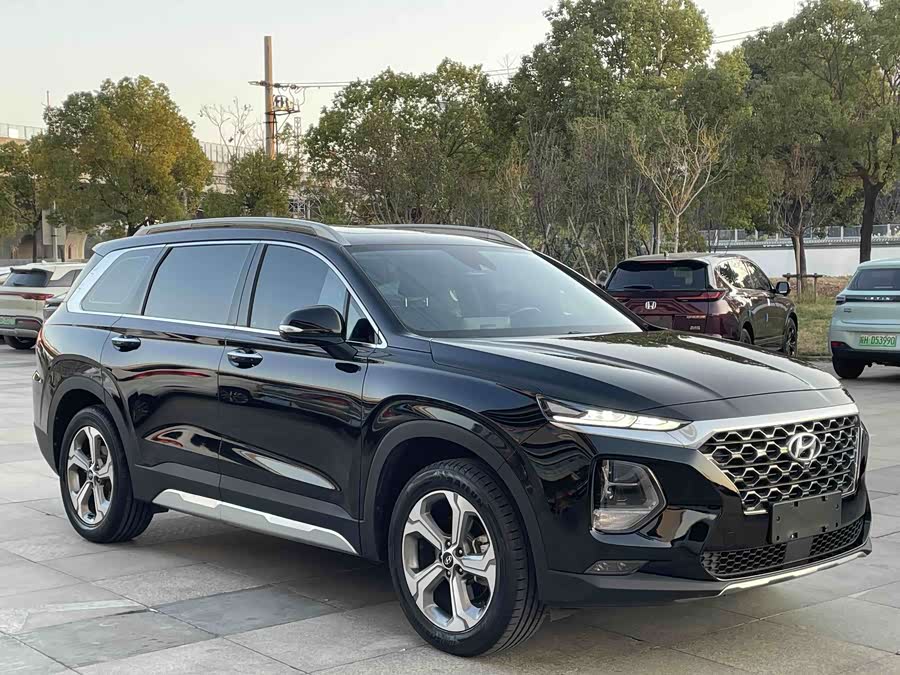 Hyundai Santa Fe 2020 #4 Hyundai Santa Fe 2020 car image #4