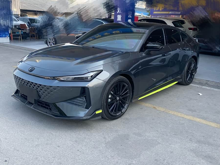 Changan UNI-V 2024 car image #4