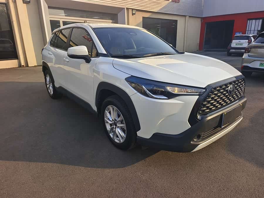 Toyota Corolla Cross 2023 immagine di auto #4