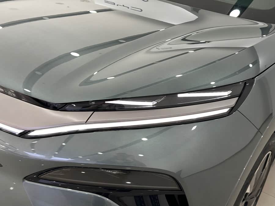 BYD Tang L 2025 immagine di auto #4