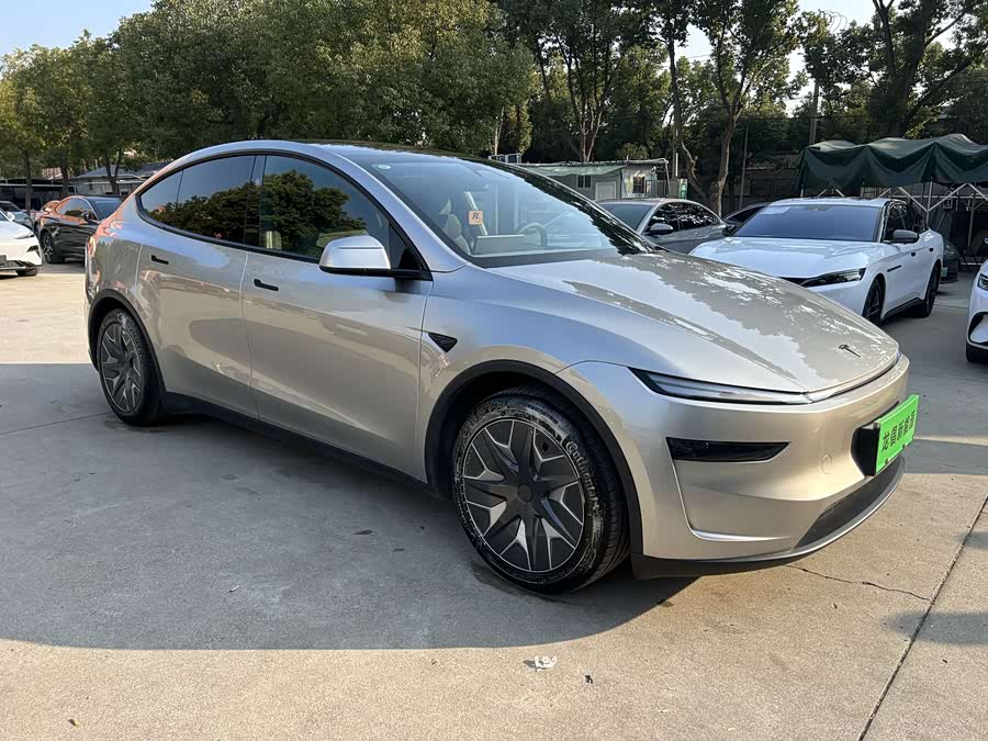 特斯拉 Model Y L 2025 汽车图片 #4