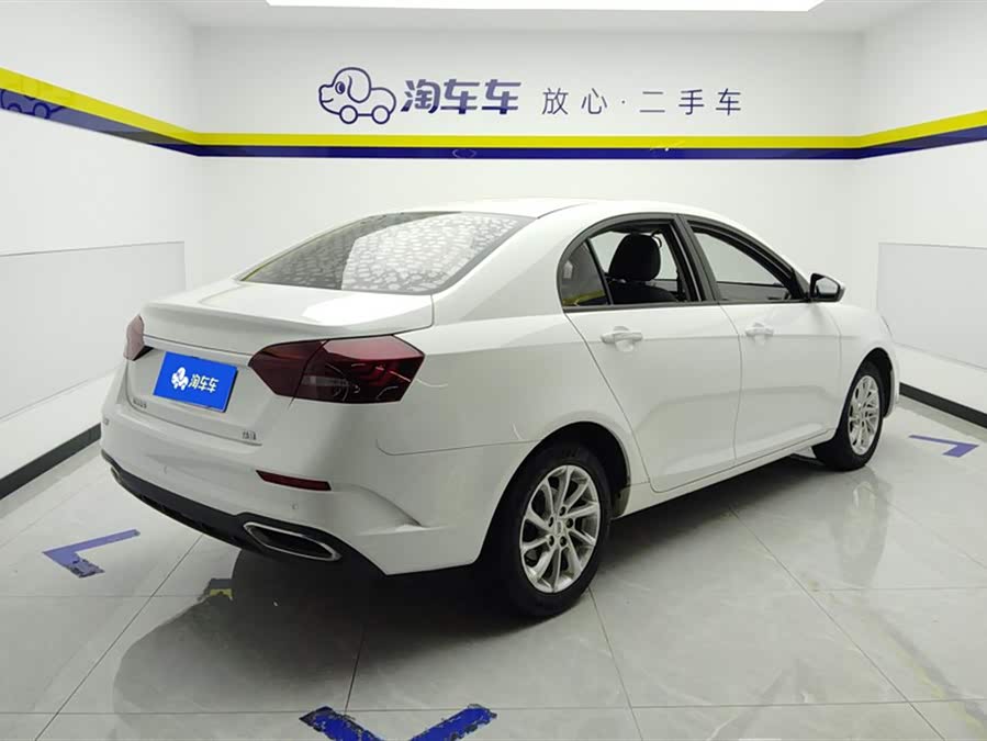 GEELY Emgrand 2021 car image #4