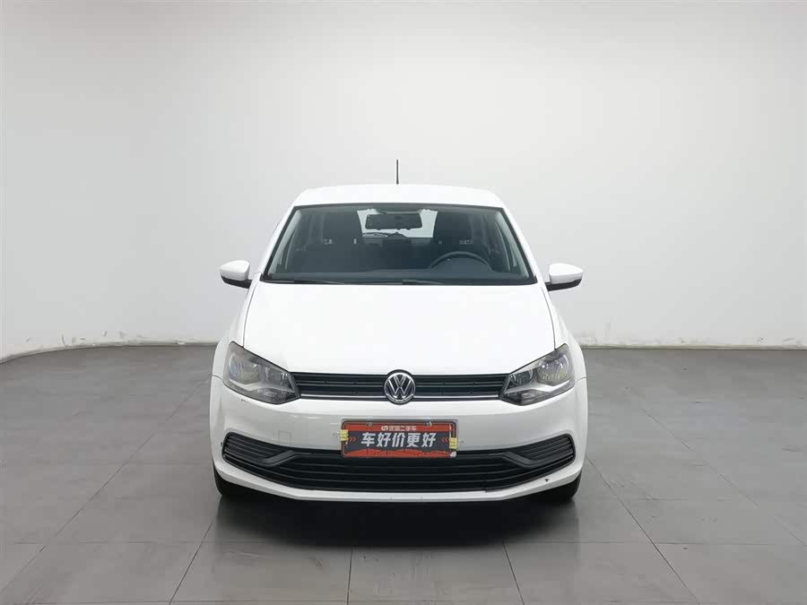 Volkswagen Polo 2014 car image #4
