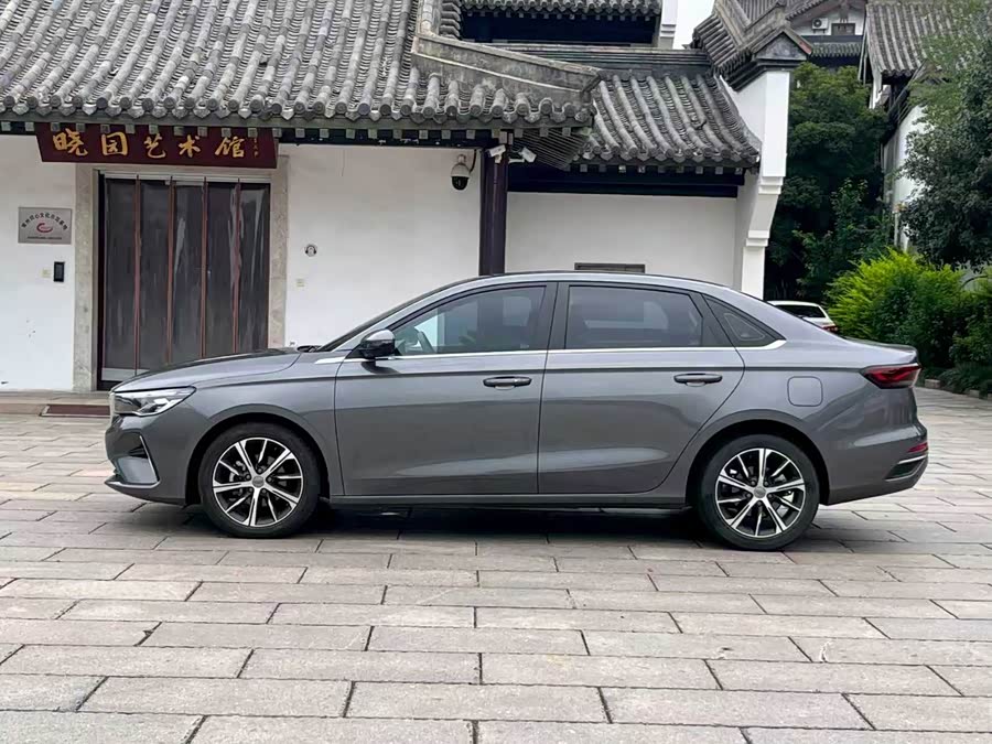 GEELY Emgrand 2021 car image #4
