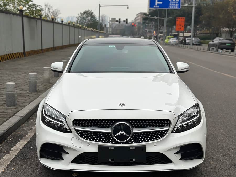 Mercedes-Benz C Class 2020 car image #4