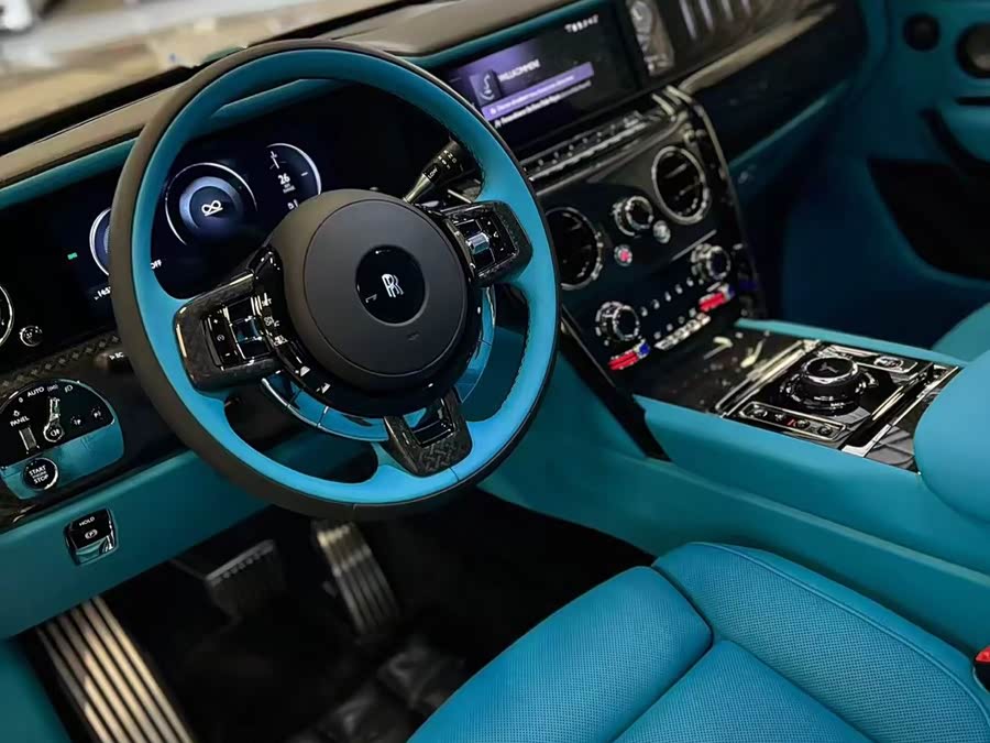 Rolls-Royce Cullinan #4 Rolls-Royce Cullinan car image #4