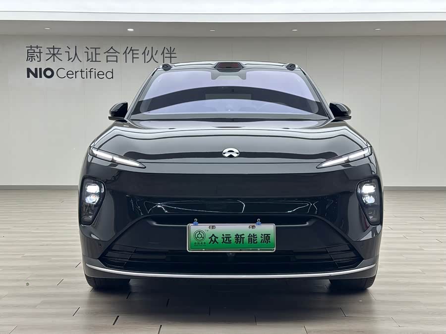 NIO ES8 2023 car image #4